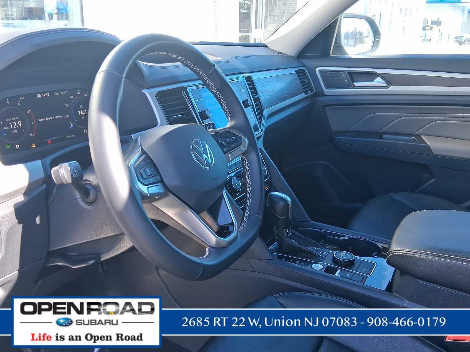 2022 Volkswagen Atlas 3.6L V6 SE w/Technology