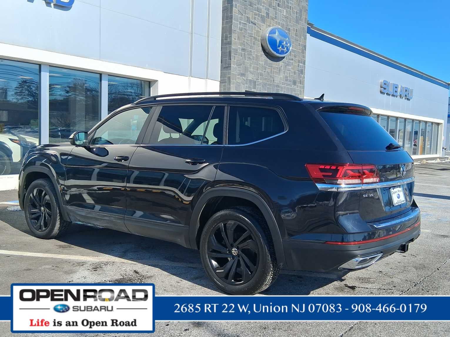 2022 Volkswagen Atlas 3.6L V6 SE w/Technology