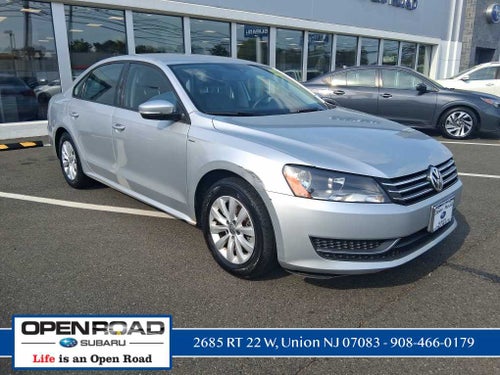 2013 Volkswagen Passat Wolfsburg Edition