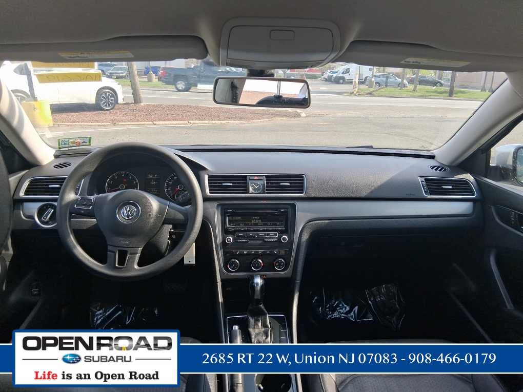 2013 Volkswagen Passat Wolfsburg Edition