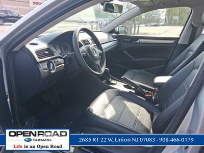 2013 Volkswagen Passat Wolfsburg Edition