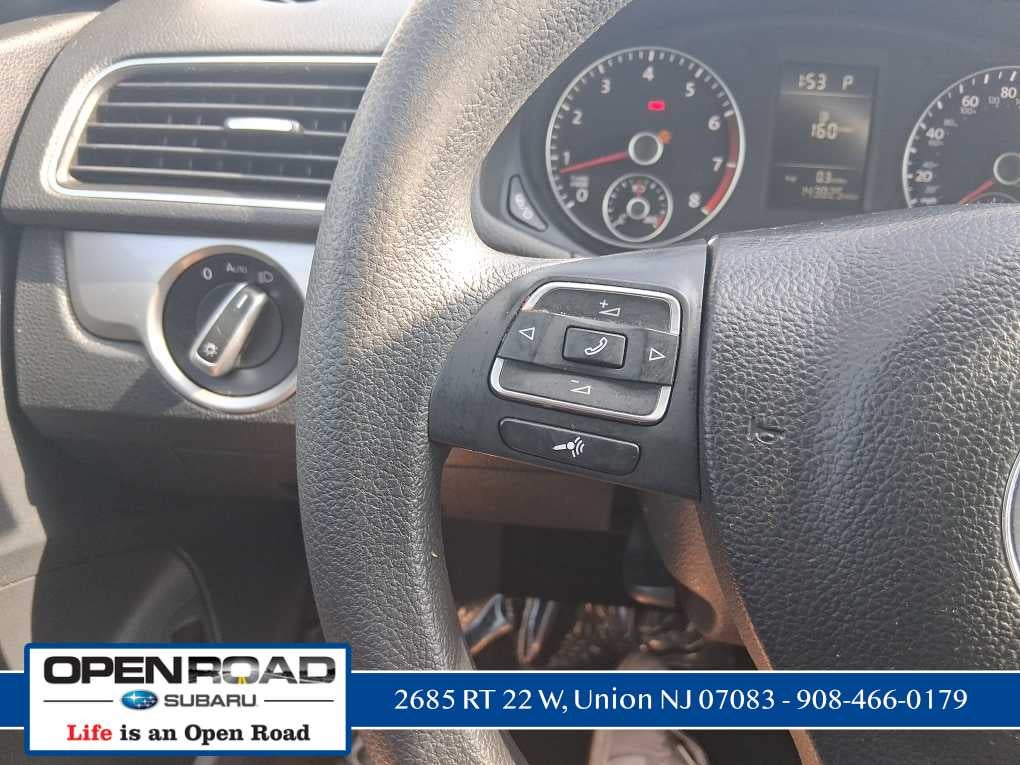 2013 Volkswagen Passat Wolfsburg Edition