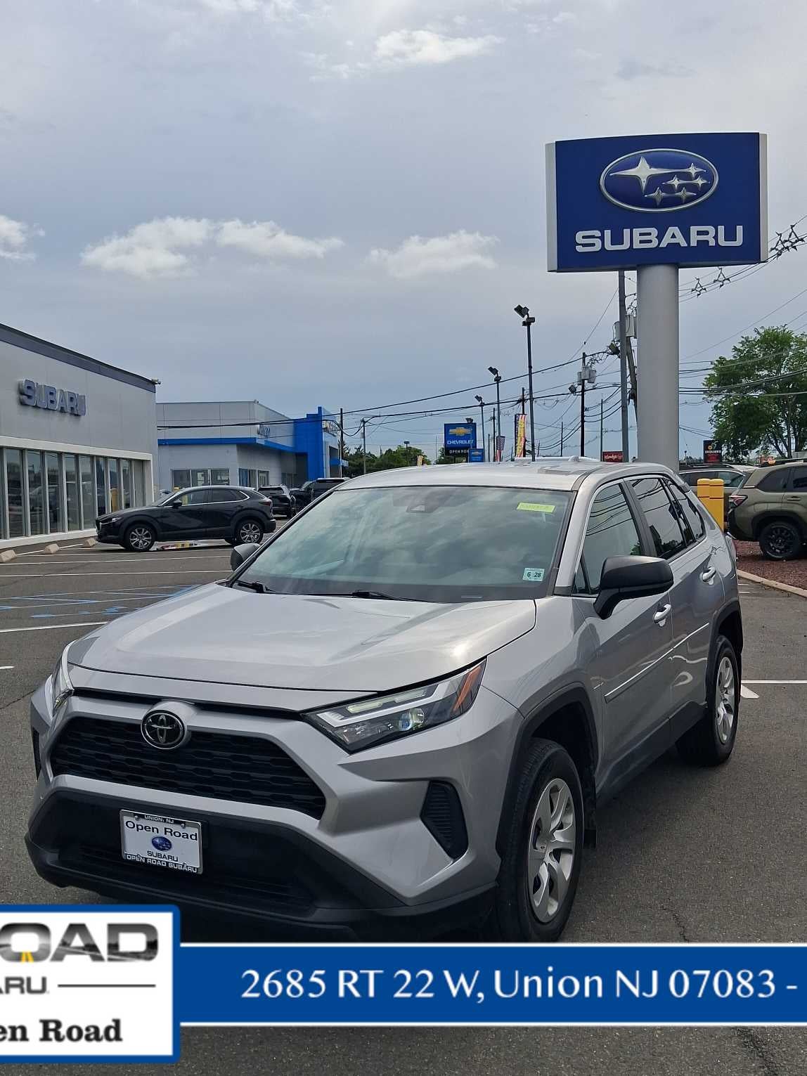 2023 Toyota RAV4 LE