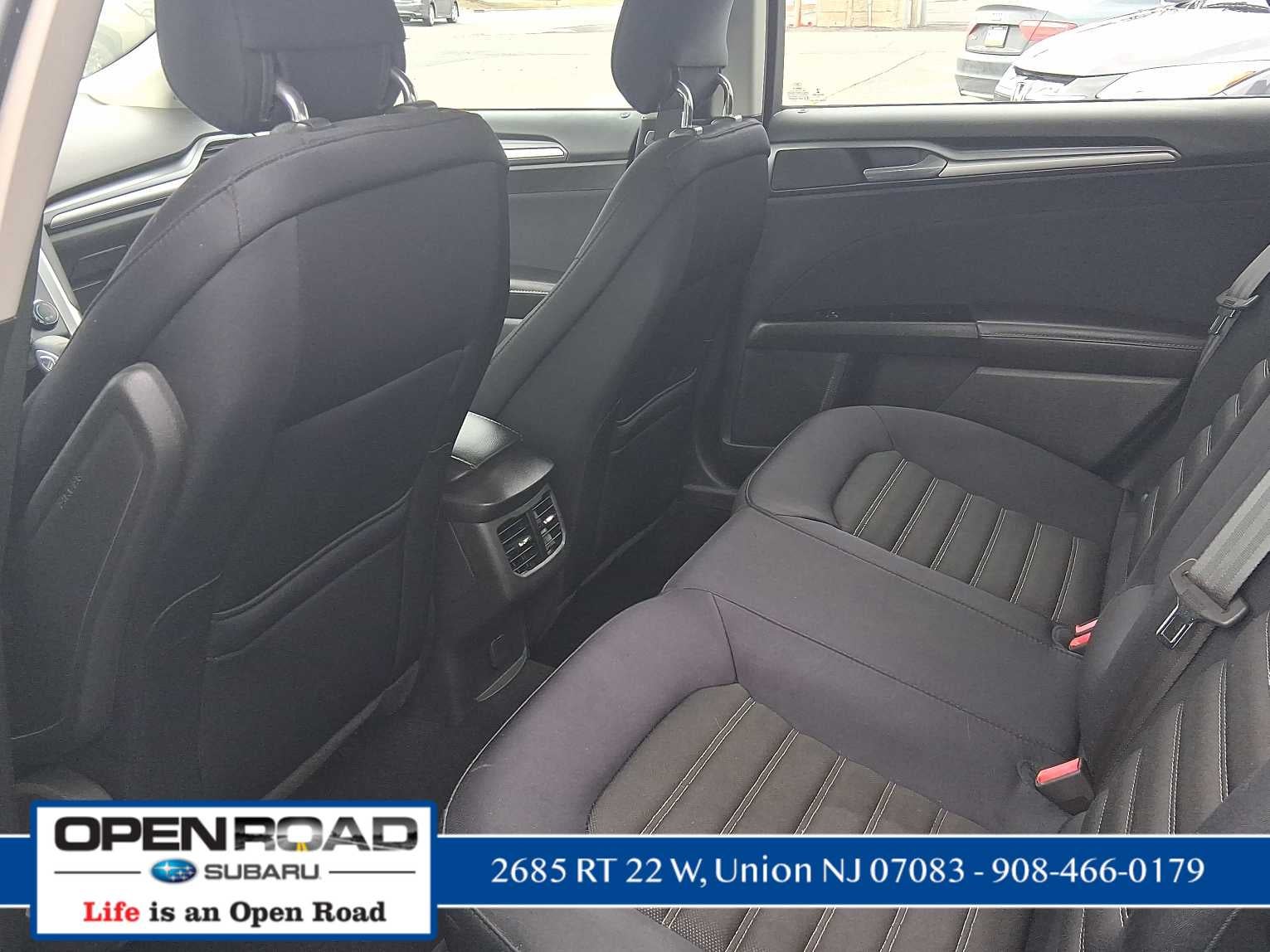 2014 Ford Fusion SE