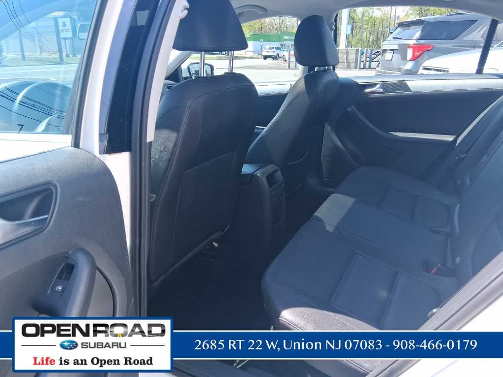 2011 Volkswagen Jetta SEL w/Sport Pkg PZEV