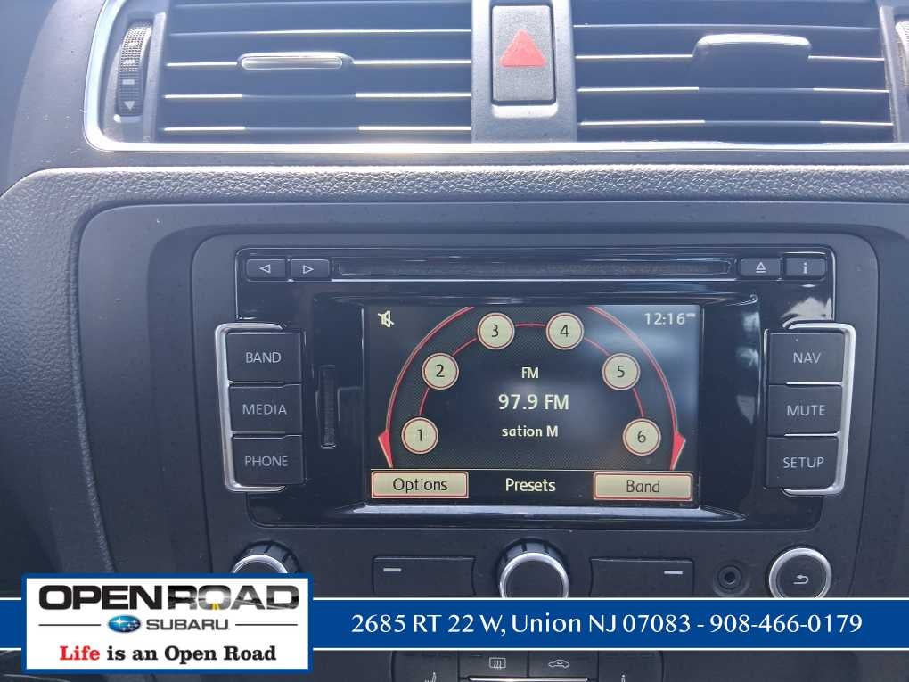 2011 Volkswagen Jetta SEL w/Sport Pkg PZEV