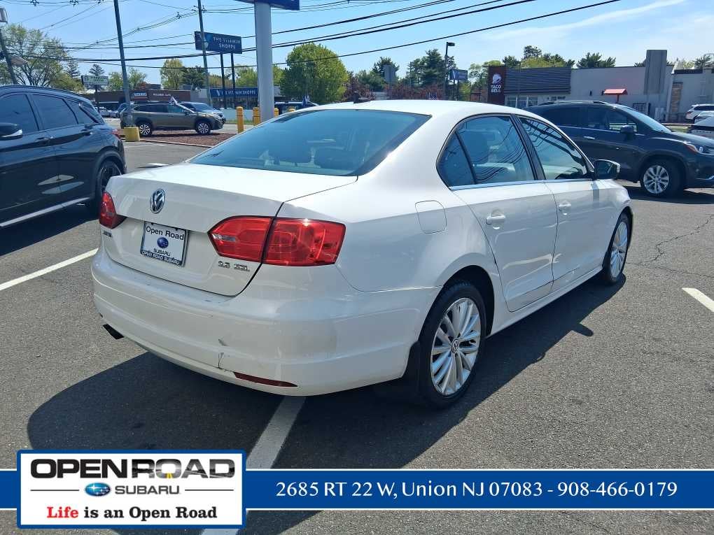 2011 Volkswagen Jetta SEL w/Sport Pkg PZEV