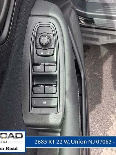 2025 Subaru Outback Base