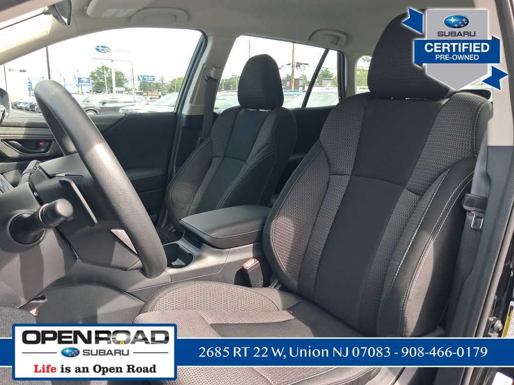 2025 Subaru Outback Base