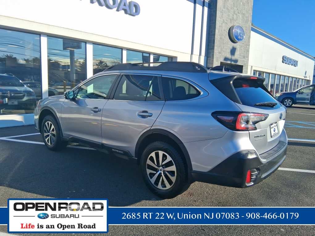 2022 Subaru Outback Premium