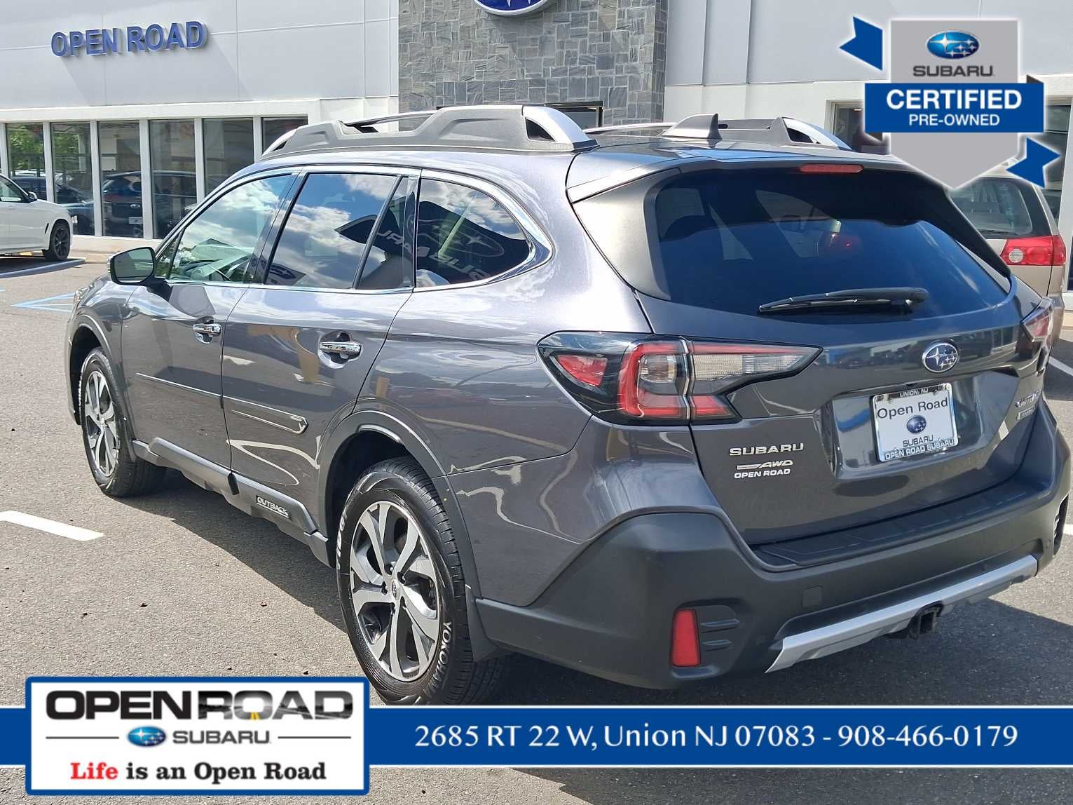2022 Subaru Outback Touring