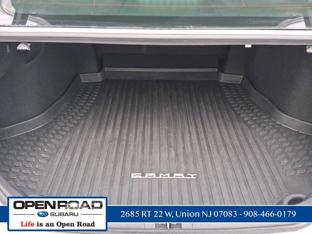 2023 Toyota Camry Hybrid XLE