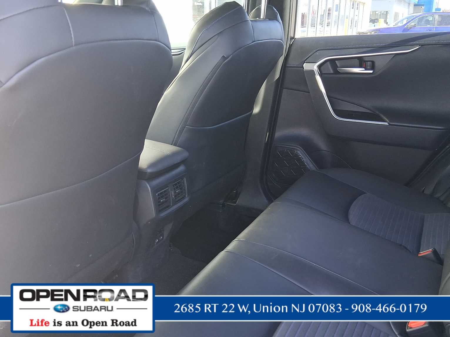 2025 Toyota RAV4 Hybrid XSE