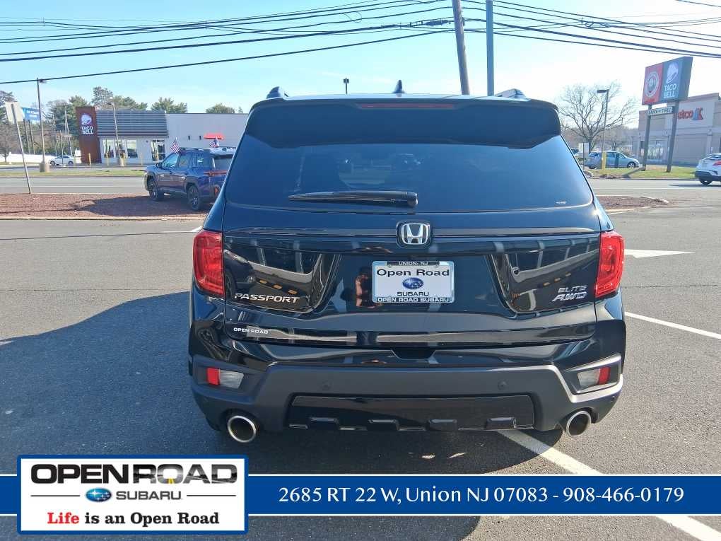 2023 Honda Passport Elite