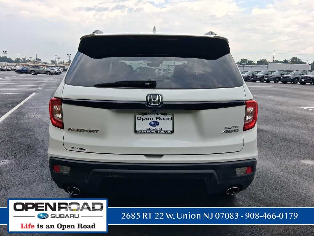 2021 Honda Passport Elite
