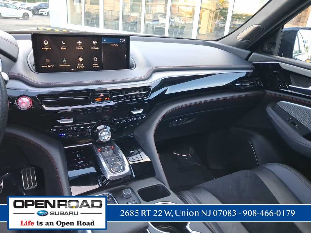 2023 Acura MDX w/A-Spec Package