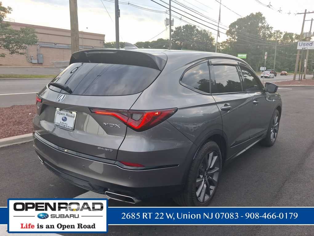 2025 Acura MDX w/A-Spec Package