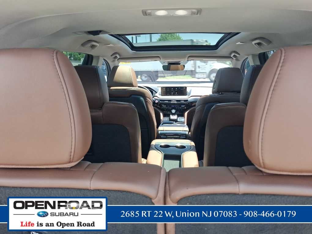2024 Acura MDX w/Technology Package