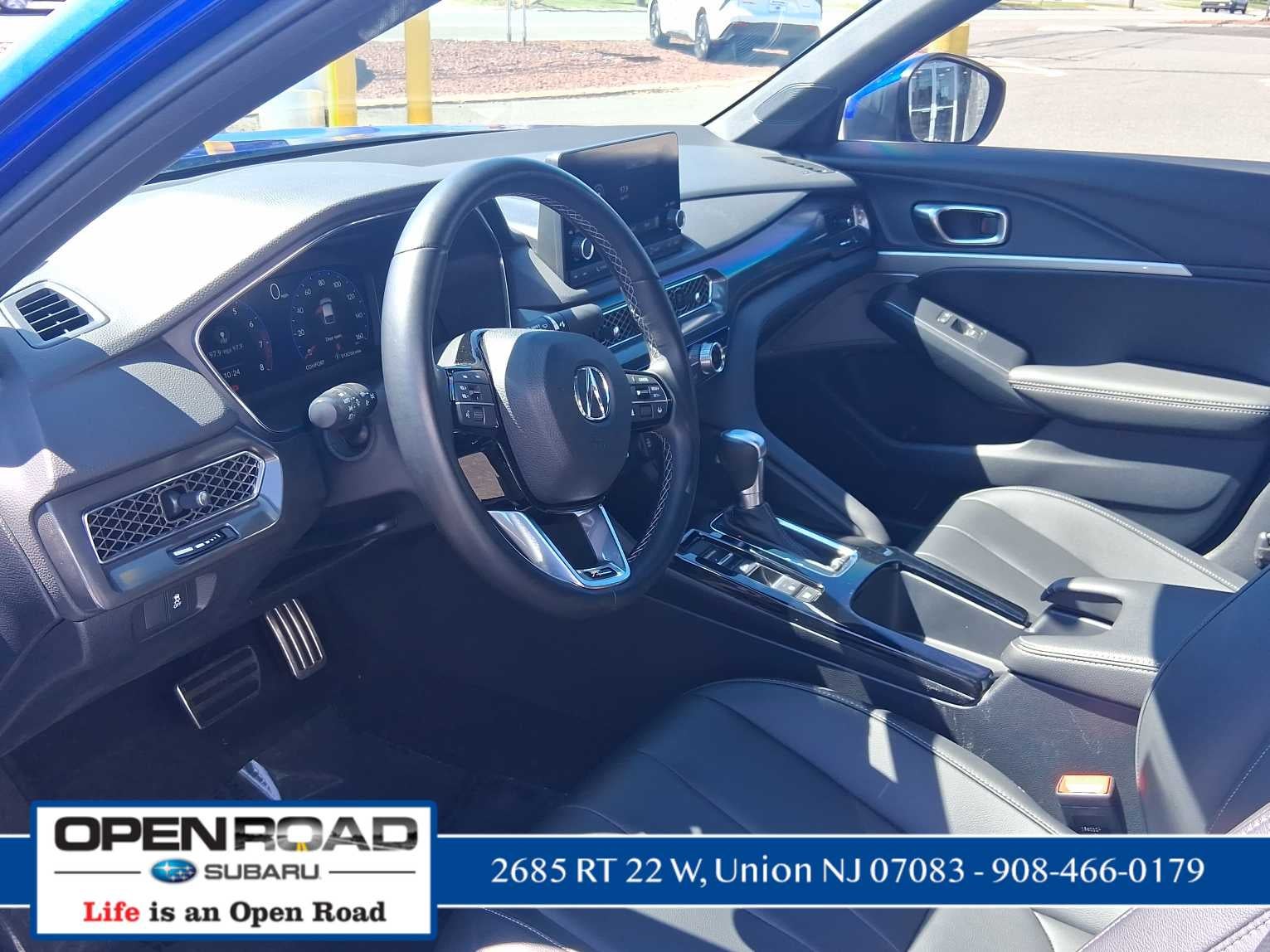 2023 Acura MDX w/Technology Package