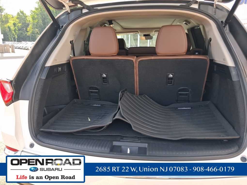 2023 Acura MDX w/Technology Package
