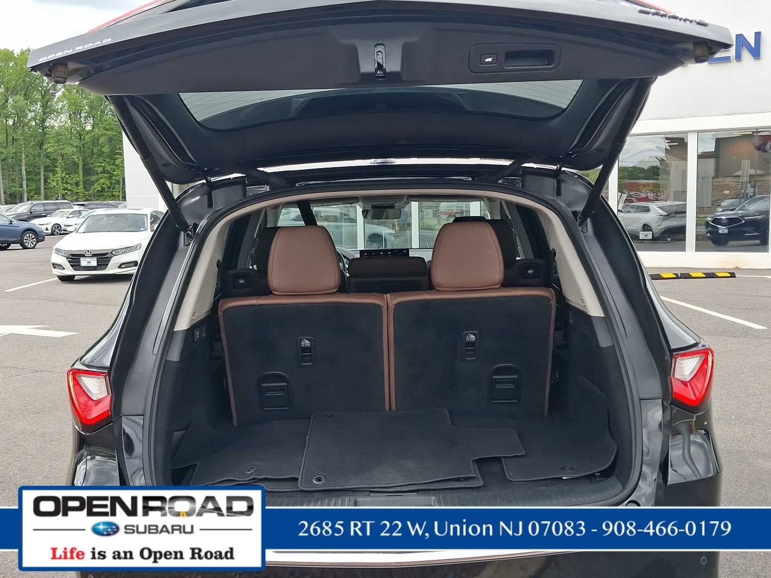 2024 Acura MDX w/Technology Package