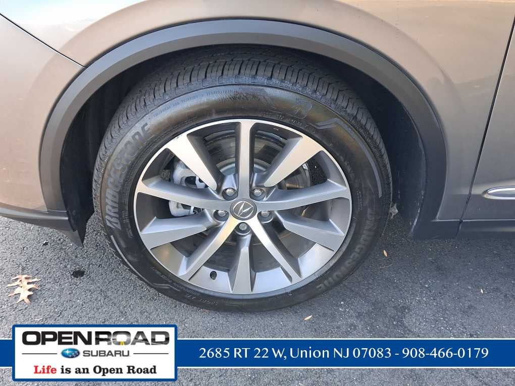2025 Acura MDX w/Technology Package