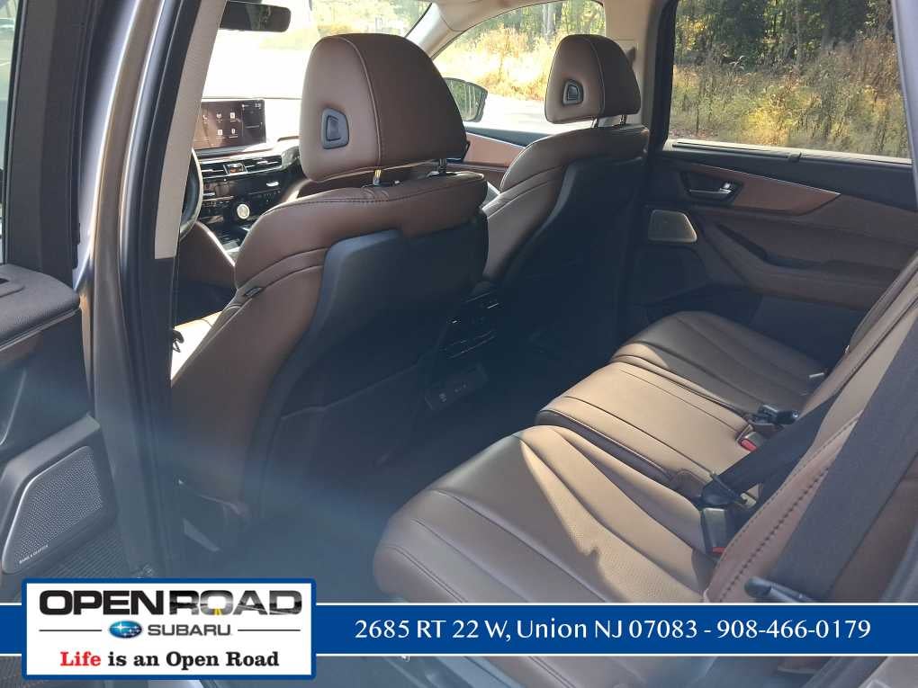 2025 Acura MDX w/Technology Package