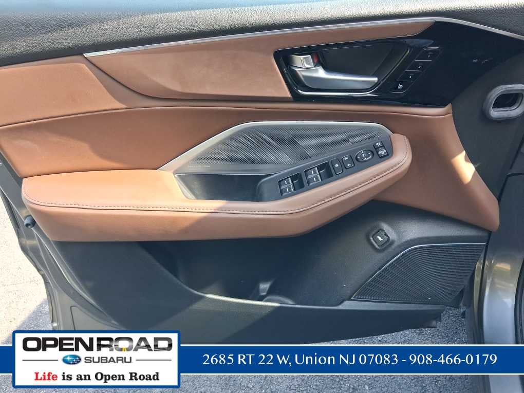 2025 Acura MDX w/Technology Package