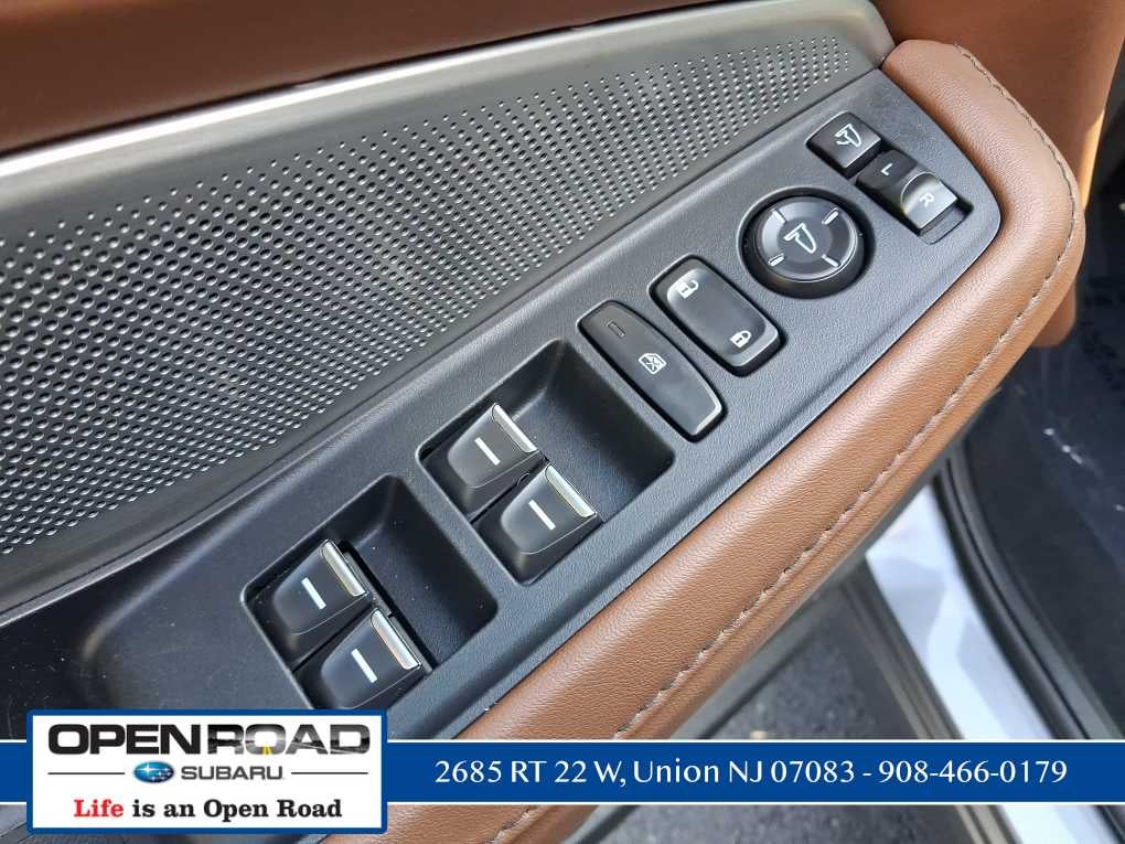 2025 Acura MDX w/Technology Package