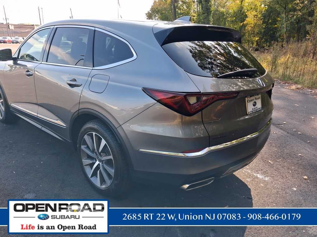 2025 Acura MDX w/Technology Package