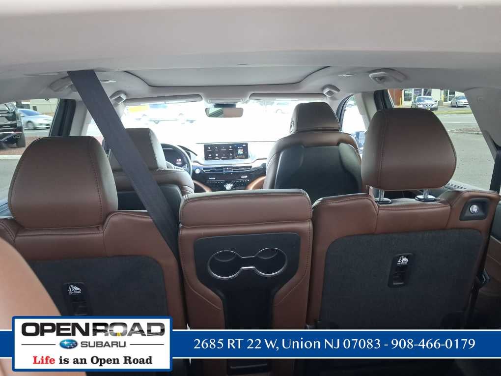 2022 Acura MDX w/Technology Package
