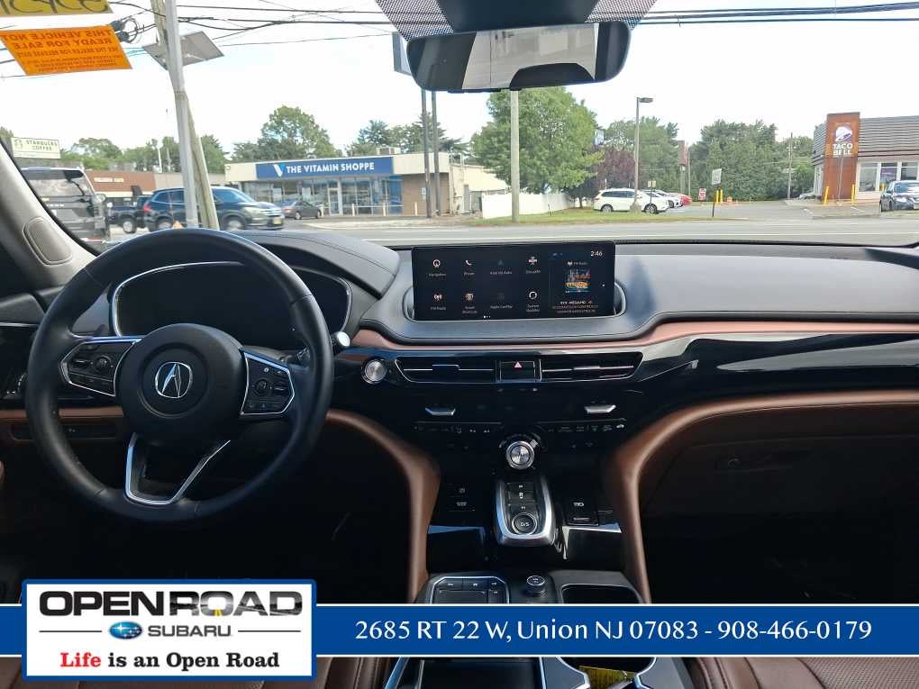 2022 Acura MDX w/Technology Package