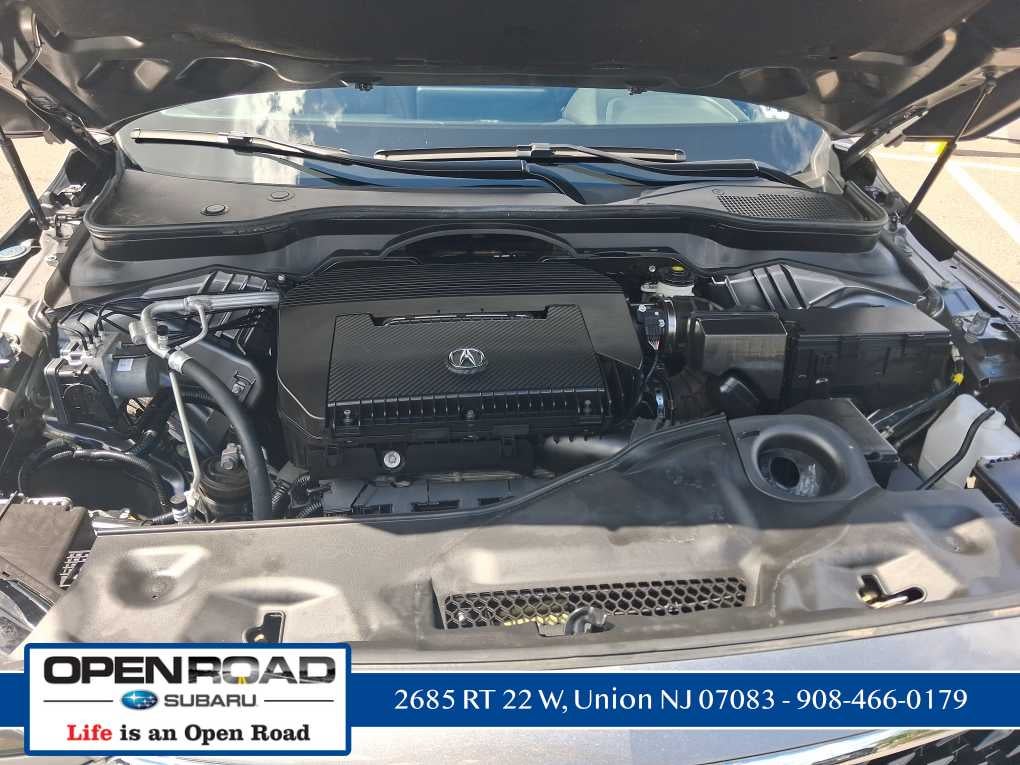 2022 Acura MDX w/Technology Package