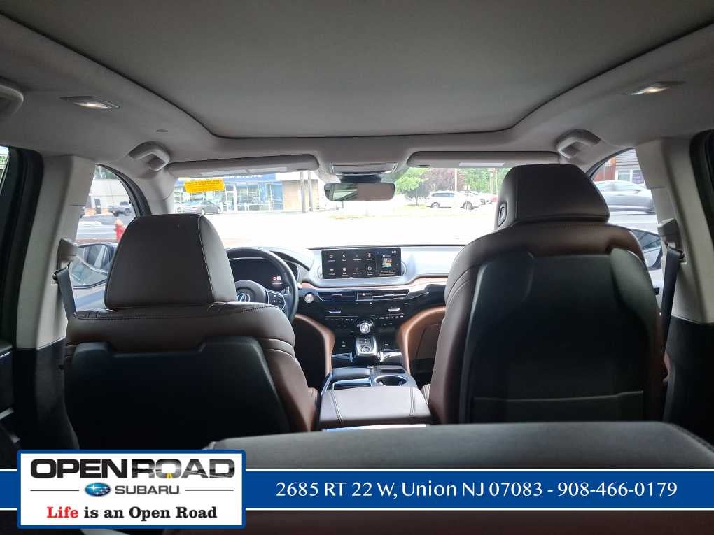 2022 Acura MDX w/Technology Package