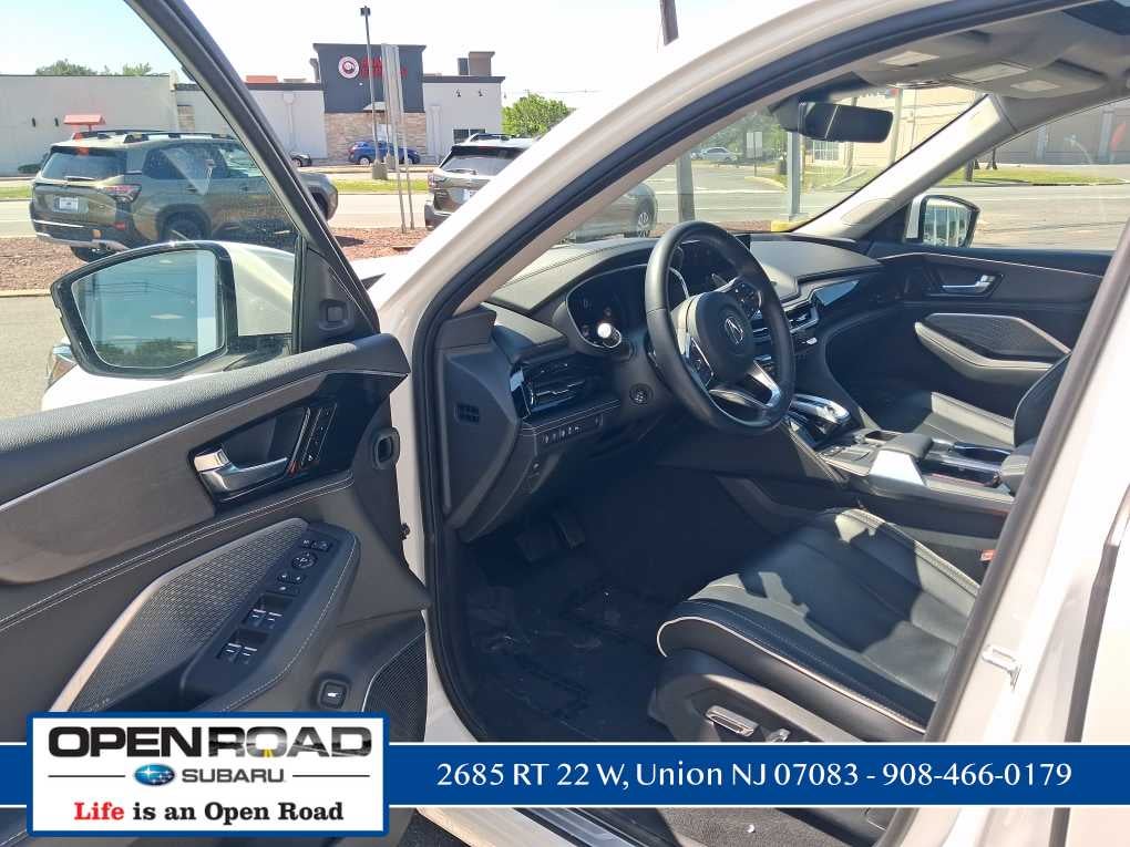 2024 Acura MDX w/Advance Package