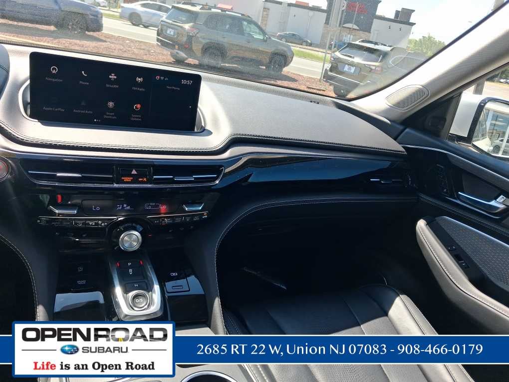 2024 Acura MDX w/Advance Package