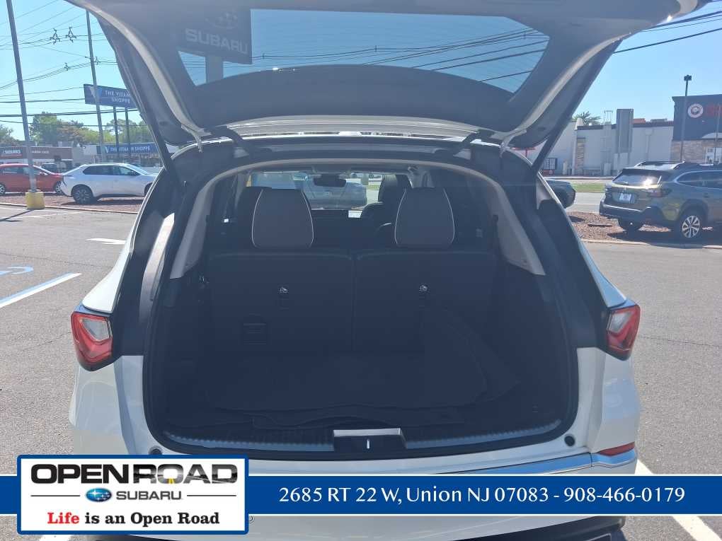 2024 Acura MDX w/Advance Package