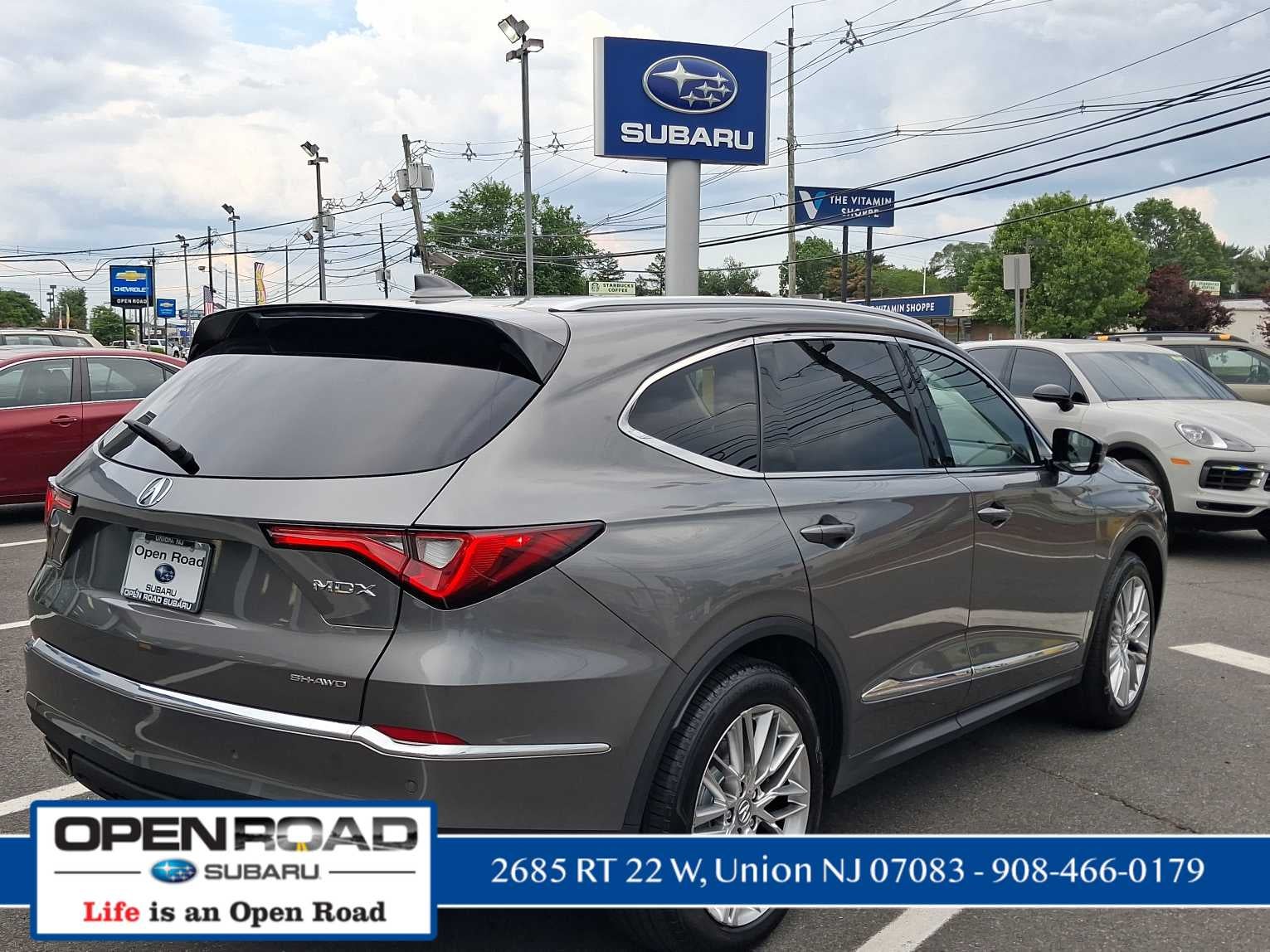 2023 Acura MDX w/Advance Package