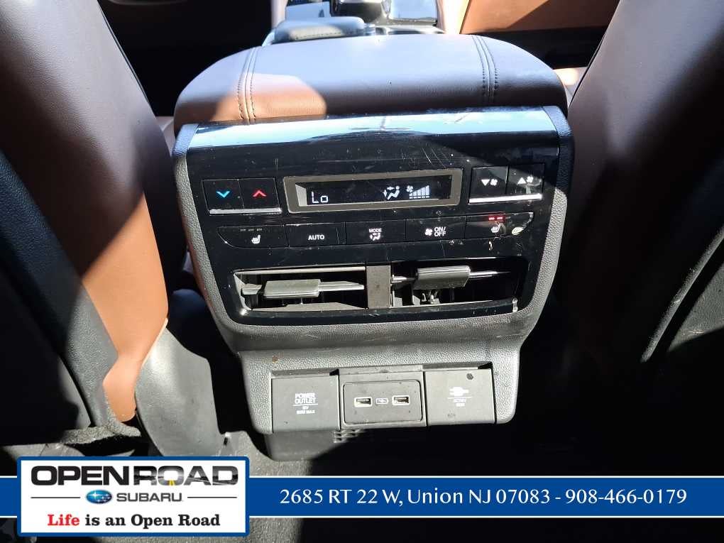 2023 Acura MDX w/Advance Package