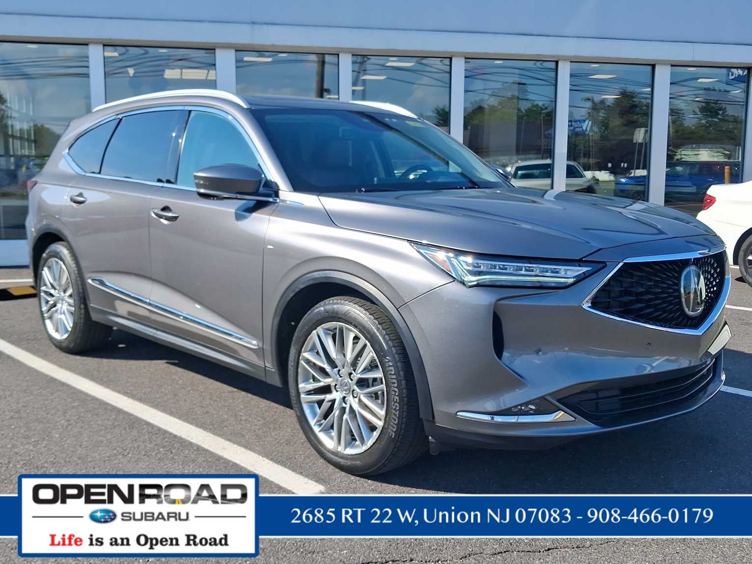 2023 Acura MDX w/Advance Package