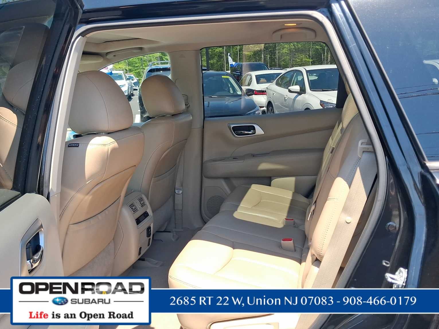 2014 Nissan Pathfinder SL