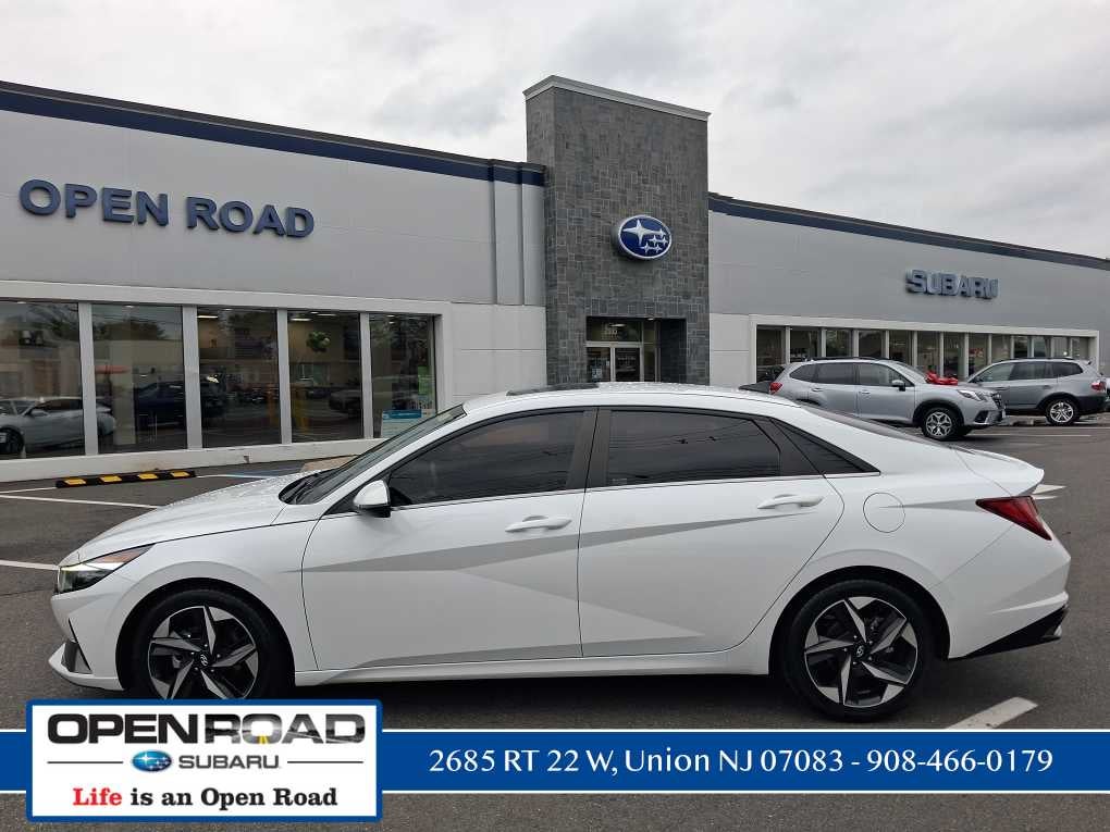 2022 Hyundai Elantra Limited