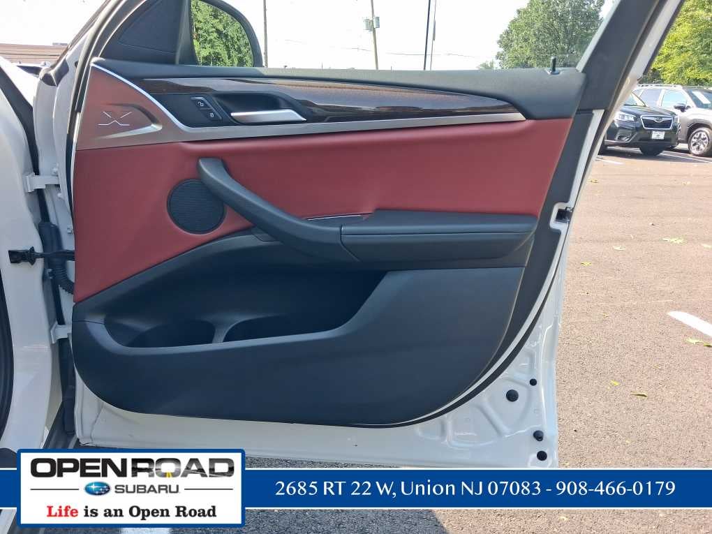 2023 BMW X4 xDrive30i xDrive30i