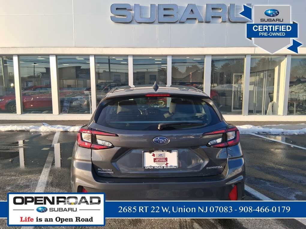 2025 Subaru Impreza Base