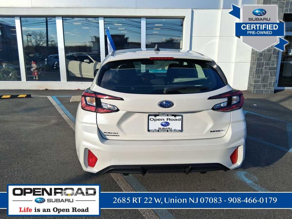2025 Subaru Impreza Base