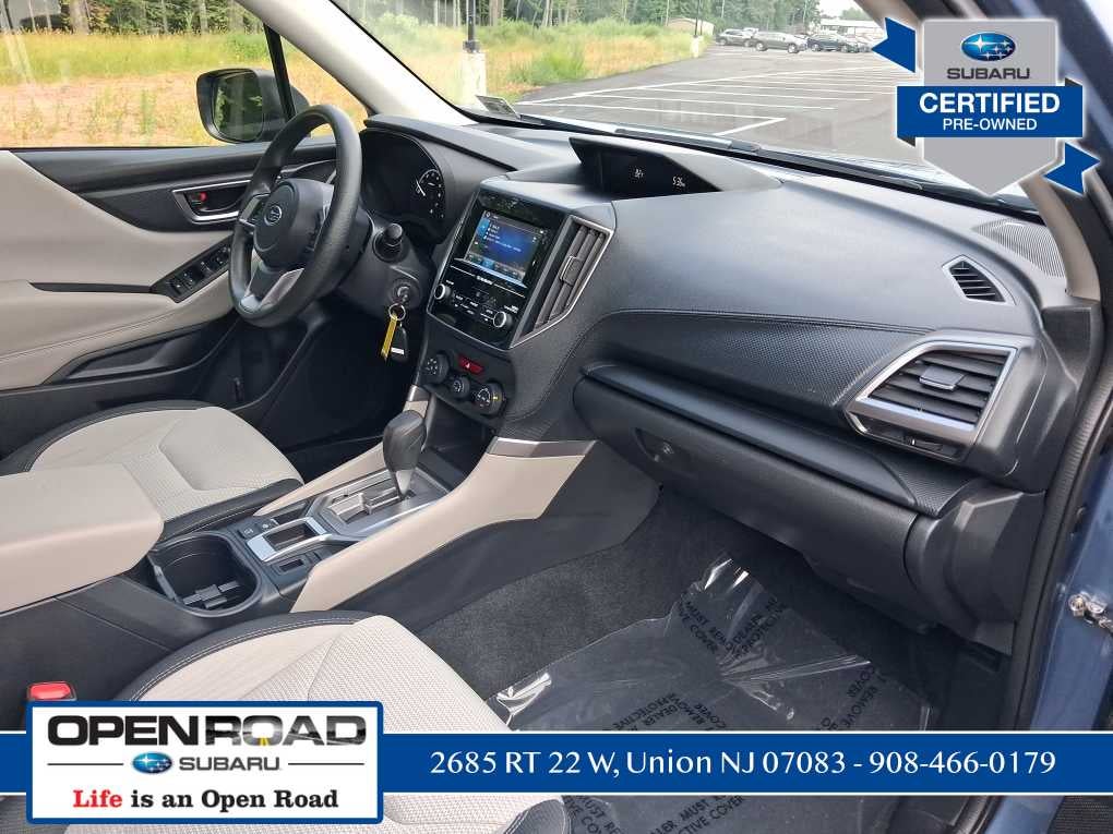 2023 Subaru Forester Base
