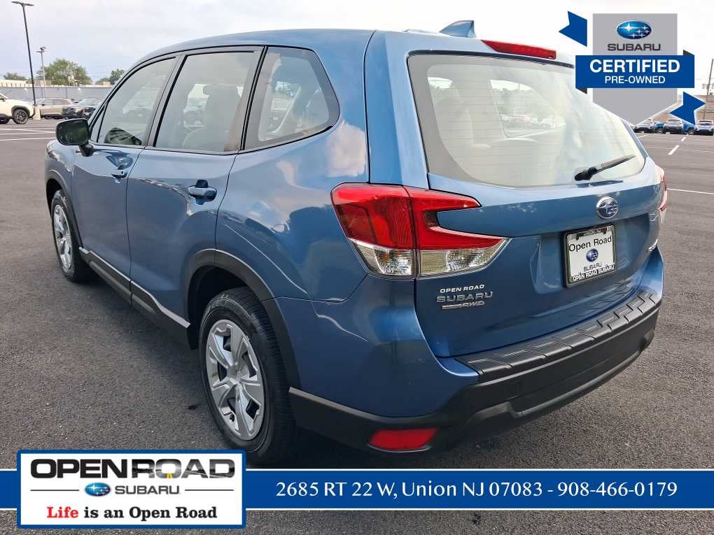 2023 Subaru Forester Base