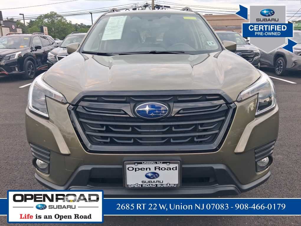 2023 Subaru Forester Premium