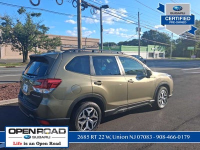 2023 Subaru Forester Premium