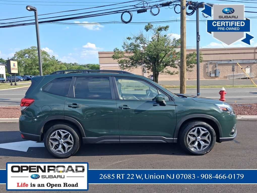 2023 Subaru Forester Premium